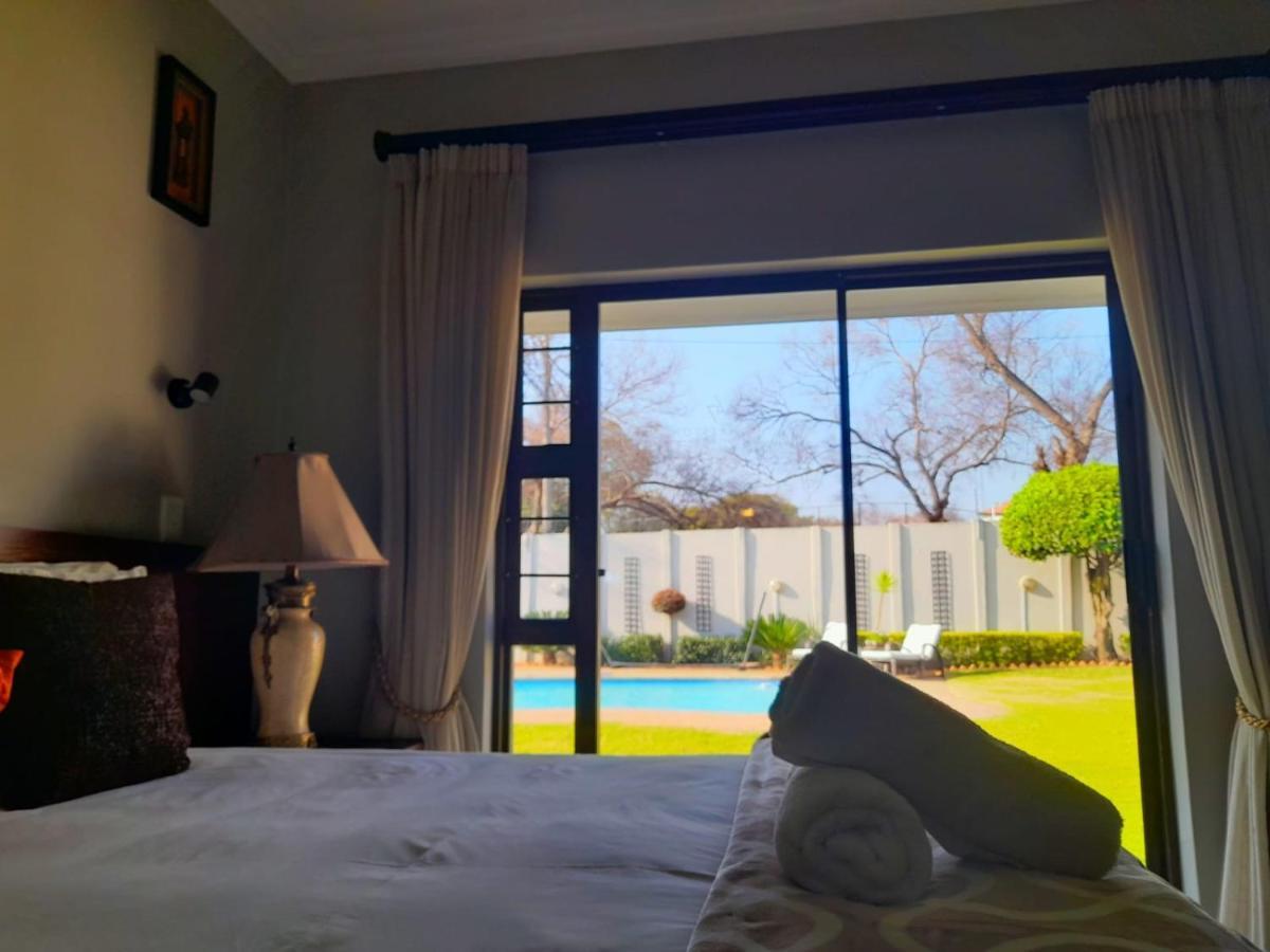 47 On Preston Guesthouse Johannesburg Ngoại thất bức ảnh