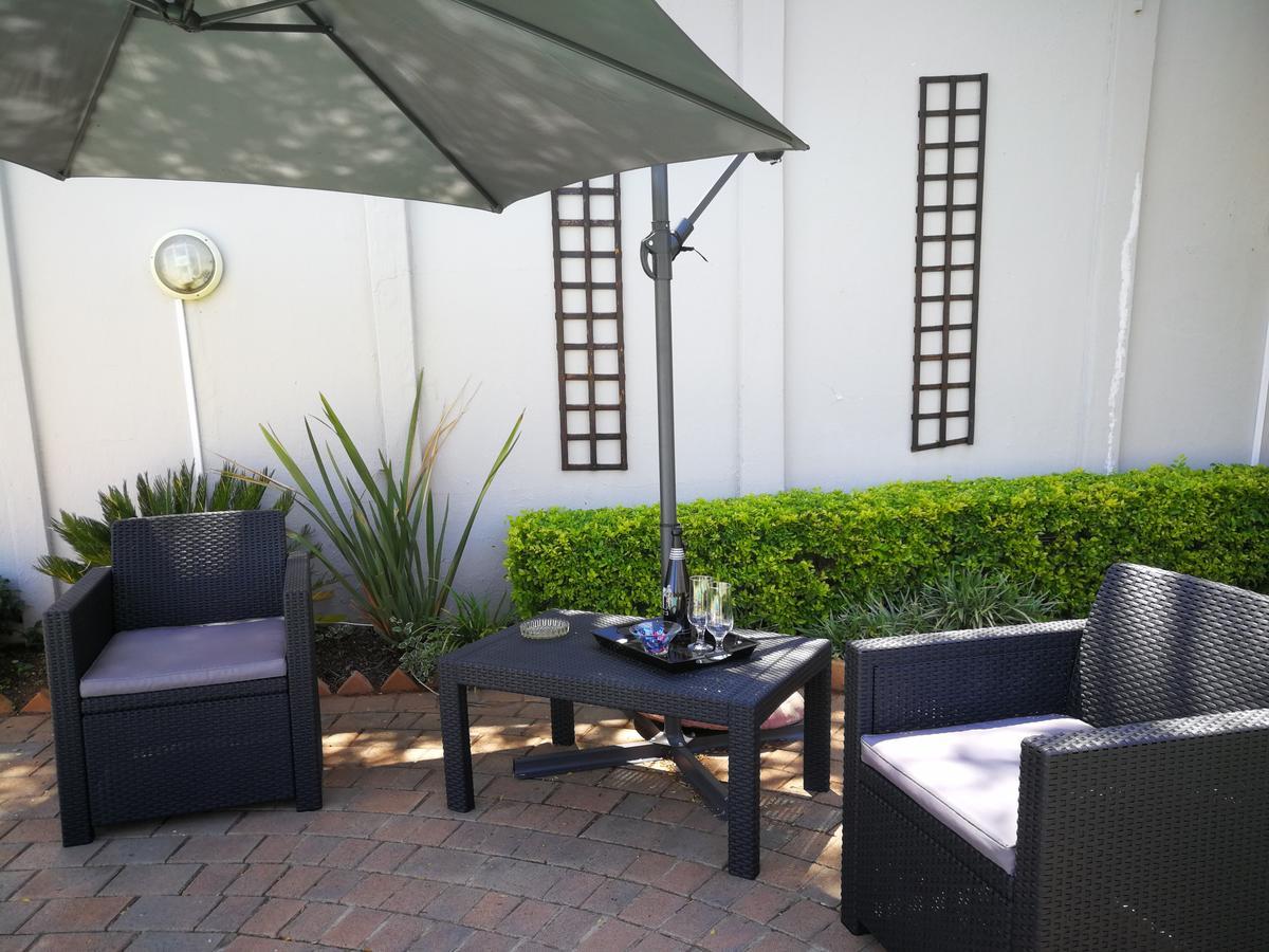 47 On Preston Guesthouse Johannesburg Ngoại thất bức ảnh
