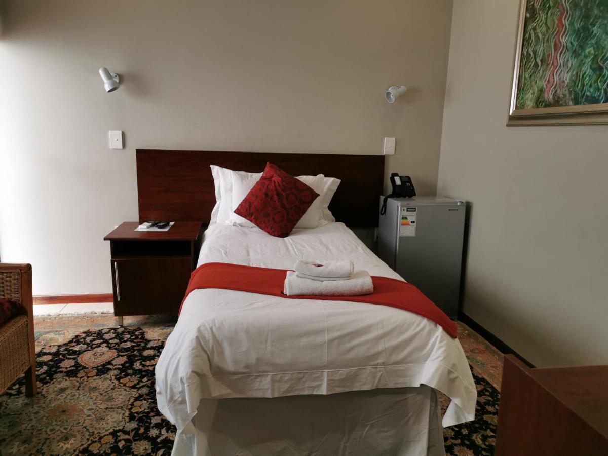 47 On Preston Guesthouse Johannesburg Ngoại thất bức ảnh